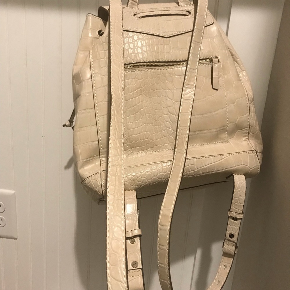 Zara Backpack - Picture 2 of 7